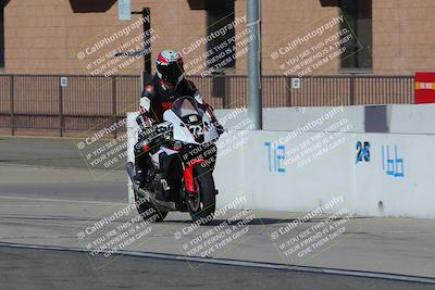 media/Nov-26-2022-Fastrack Riders (Sat) [[b001e85eef]]/Level 2/Session 1 Front Straight/